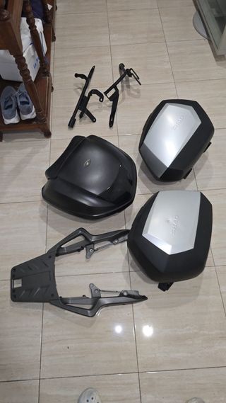 Cofre y maletas Honda NC700 + soportes
