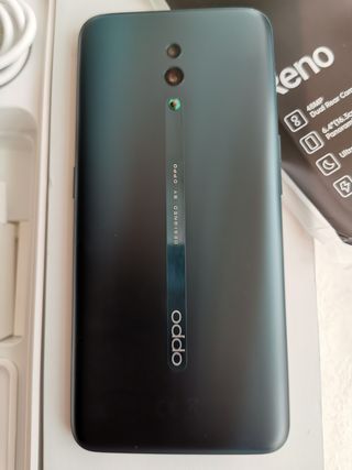 Oppo Reno, 256 +6 gb e fotocamera retrattile 