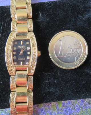 Reloj Gruen Swiss Diamantes Dorado