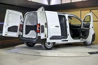 Fiat Doblò   Furgon 1.5 BlueHDi 100 650kg L1H1 