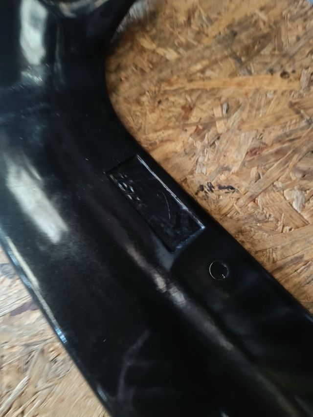 Alerón Citroën Saxo VTS MK1 Negro