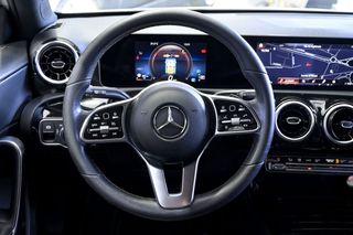 Mercedes Clase A MERCEDES-BENZ  A 180 d 