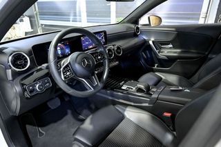 Mercedes Clase A MERCEDES-BENZ  A 180 d