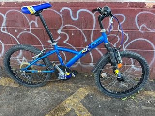 Bicicleta infantil azul