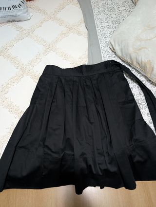 Falda de vestir negra