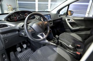 Peugeot 2008   Style 1.6 BlueHDi 73KW 100CV 