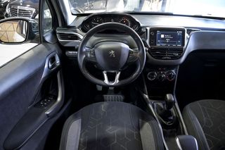 Peugeot 2008   Style 1.6 BlueHDi 73KW 100CV 