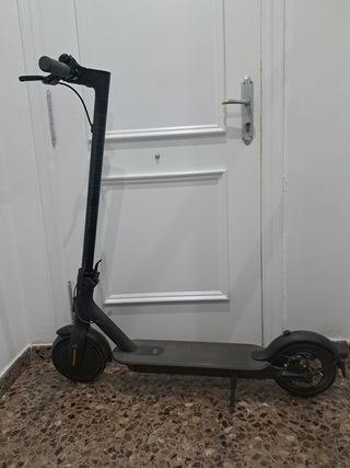 Patinete Eléctrico Xiaomi Mi 365