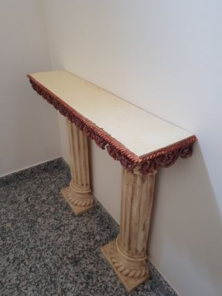 Entradita de columnas estilo clásico