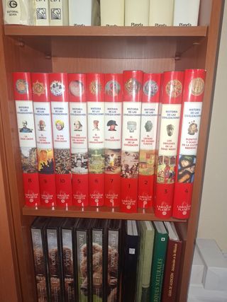 Historia de las Civilizaciones
(LAROUSSE)
