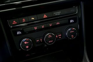Seat Leon   ST 2.0 TDI 135kW 184CV StSp FR 