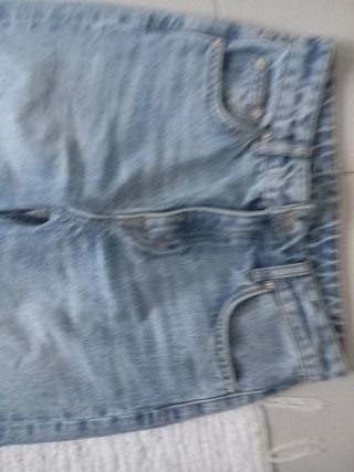 Pantalón vaquero azul Talla 36