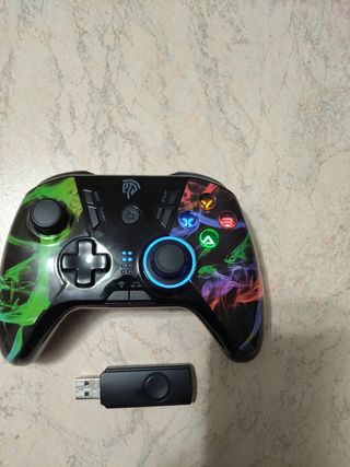 Controller Wireless EasySMX con adattatore USB