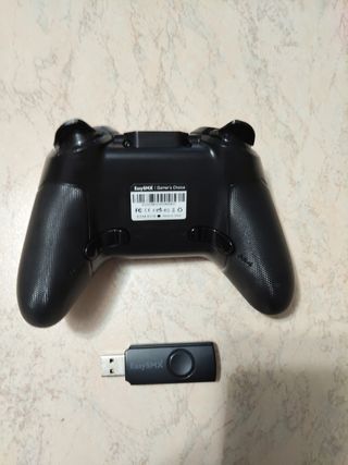 Controller Wireless EasySMX con adattatore USB