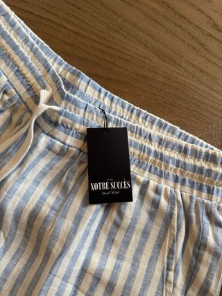 Pantalones cortos a rayas