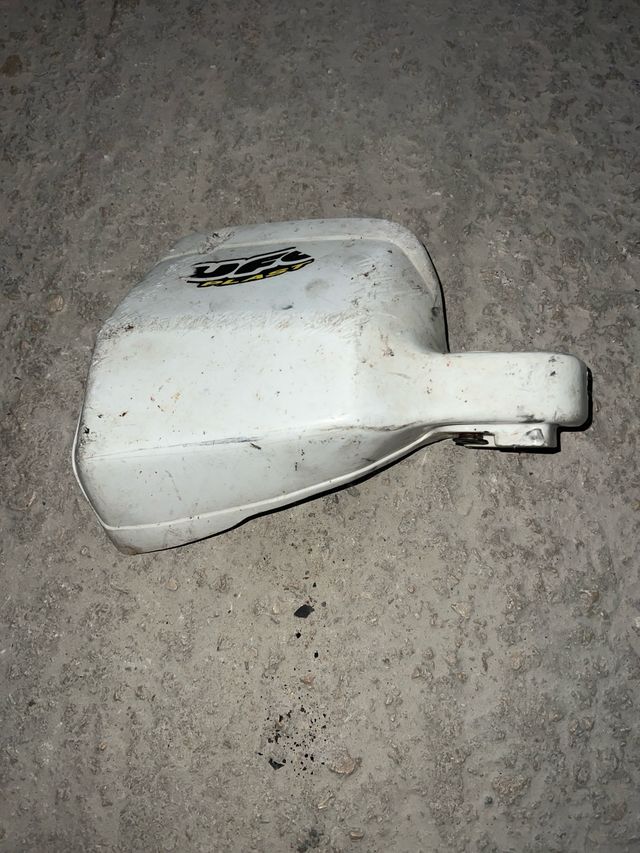 Paramanos Honda Africa Twin XRV 750 RD04