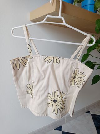 Corpiño y falda flamenca beige con flores amarilla