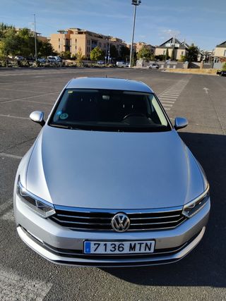 Volkswagen Passat 2015