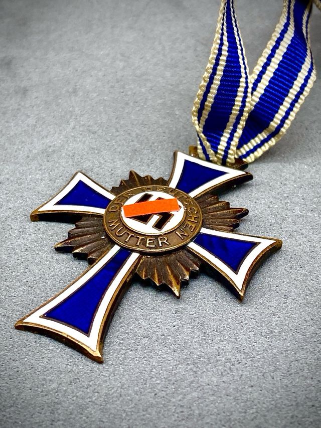 Medalla Mérito Alemán Segunda guerra mundial.