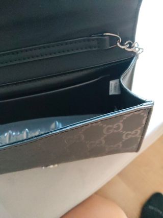 Bolso Negro  con Cadena