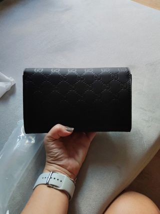 Bolso Negro  con Cadena