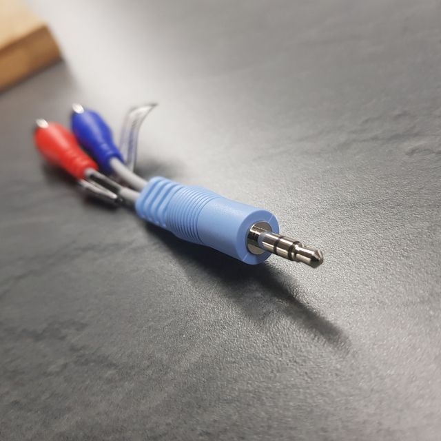 Cable Samsung 3.5mm a 2 RCA