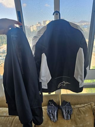 Chaqueta y Guantes Moto Alpinestars