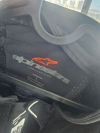 Chaqueta y Guantes Moto Alpinestars