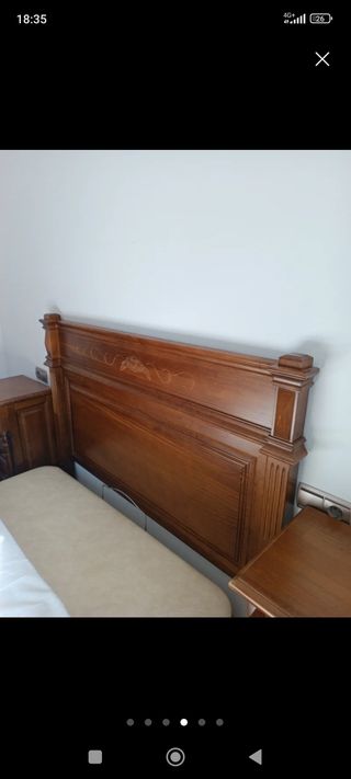 Cabecero de cama de madera