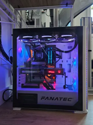 PC Gaming i9 9900k 16GB DDR4 rtx 5070 solid OC 12g