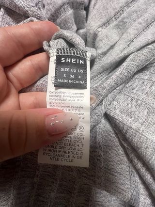 Vestido largo gris de canalé
