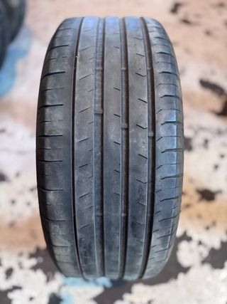 Neumático 245/45 R19 TOYO (2 unidades)