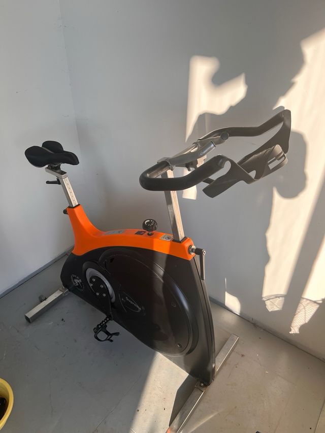 Bici Estática Spinning Naranja/Negra