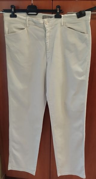 Pantalón largo beige hombre