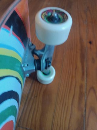 Skate con tabla Cliché