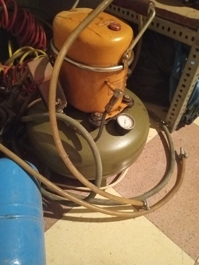 Compresor de aire con mangueras