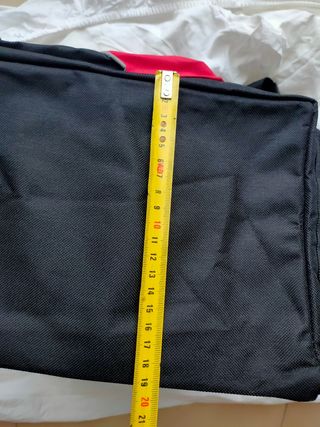 Borsa da bicicletta nera e rossa