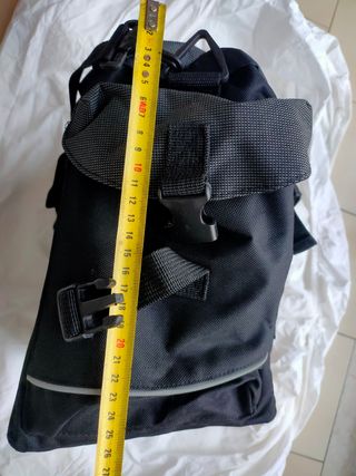 Borsa da bicicletta nera e rossa