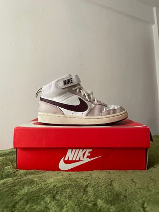Nike Court Borough Mid 2