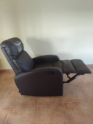 Sillón reclinable polipiel marrón