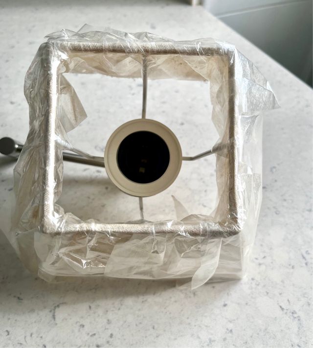 Lámpara de pared moderna tela y metal