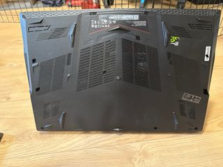 Portátil MSI Negro