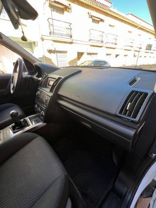 LAND-ROVER Freelander 2.2 Td4 S StopStar 150cv 4x4
