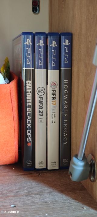 Sony PS4 (PlayStation 4) Slim 500 gb