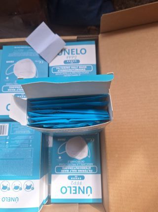 40 cajas de Mascarillas FFP2 Desechables ÚNELO 