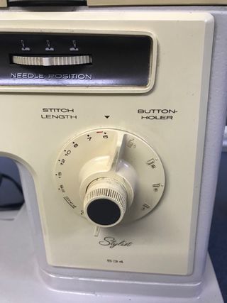 Máquina de coser Singer Stylist 534