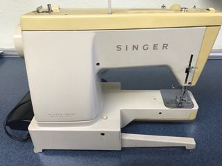 Máquina de coser Singer Stylist 534