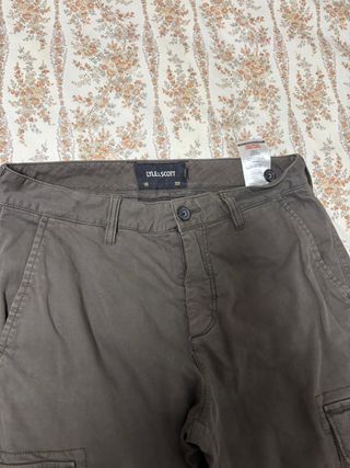 Pantalón cargo Lyle & Scott verde