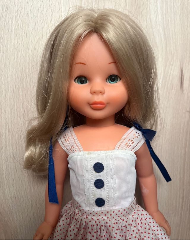 Muñeca Nancy desnuda sin uso