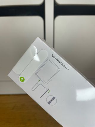 Apple Pencil USB-C con factura